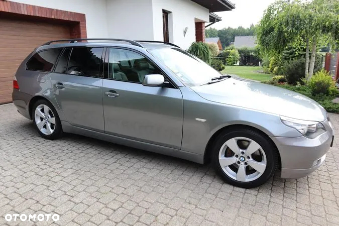 BMW Seria 5 530d Touring - 6