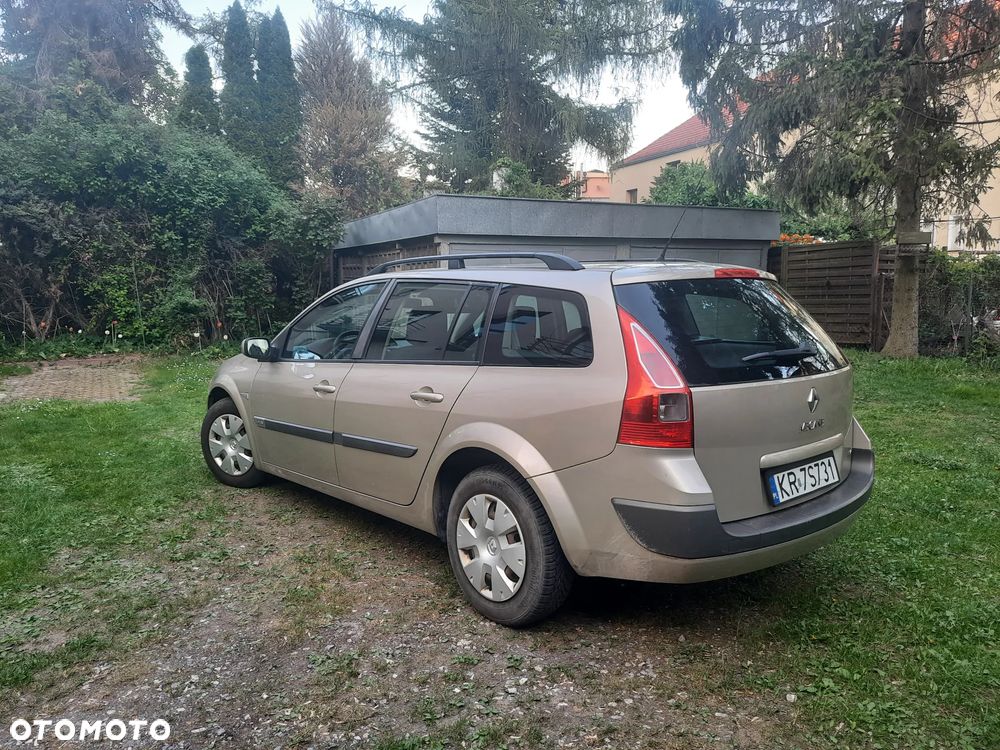 Renault Megane 1.6 16V Confort Authentique - 2