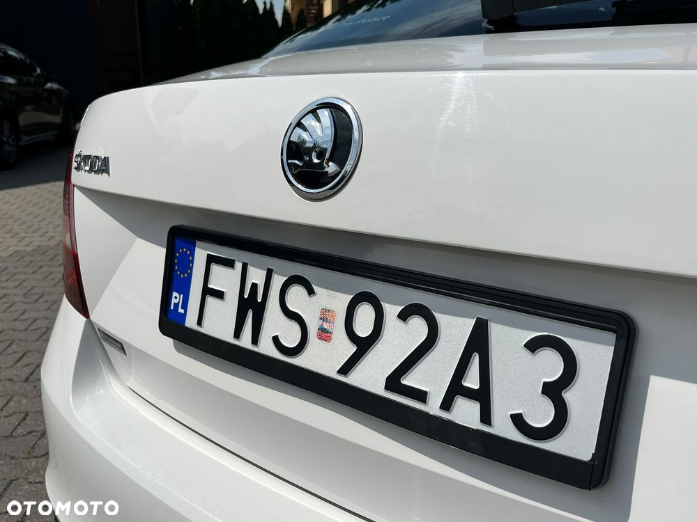 Skoda RAPID 1.0 TSI Active - 28