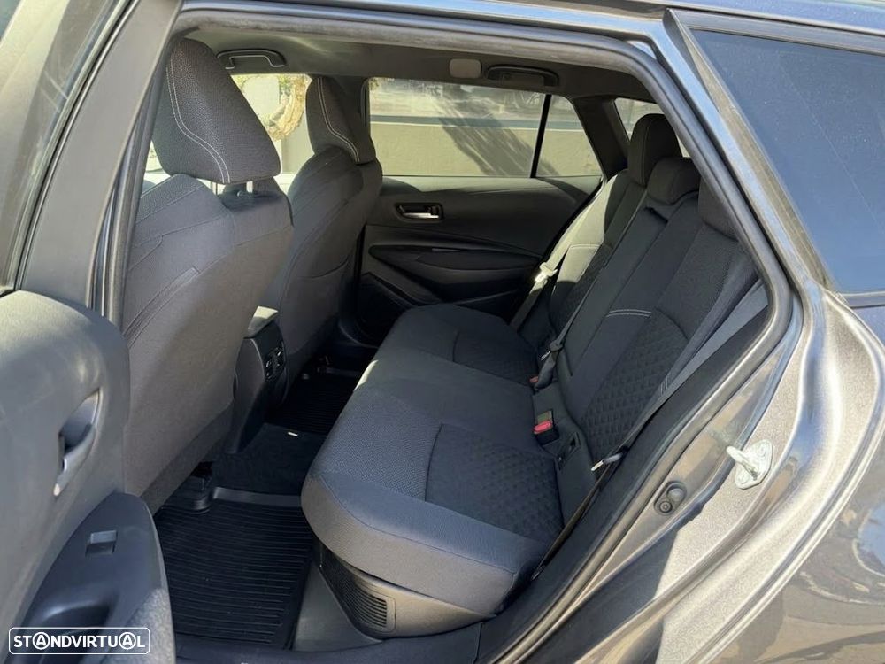 Toyota Corolla Touring Sports 1.8 Hybrid Comfort - 6