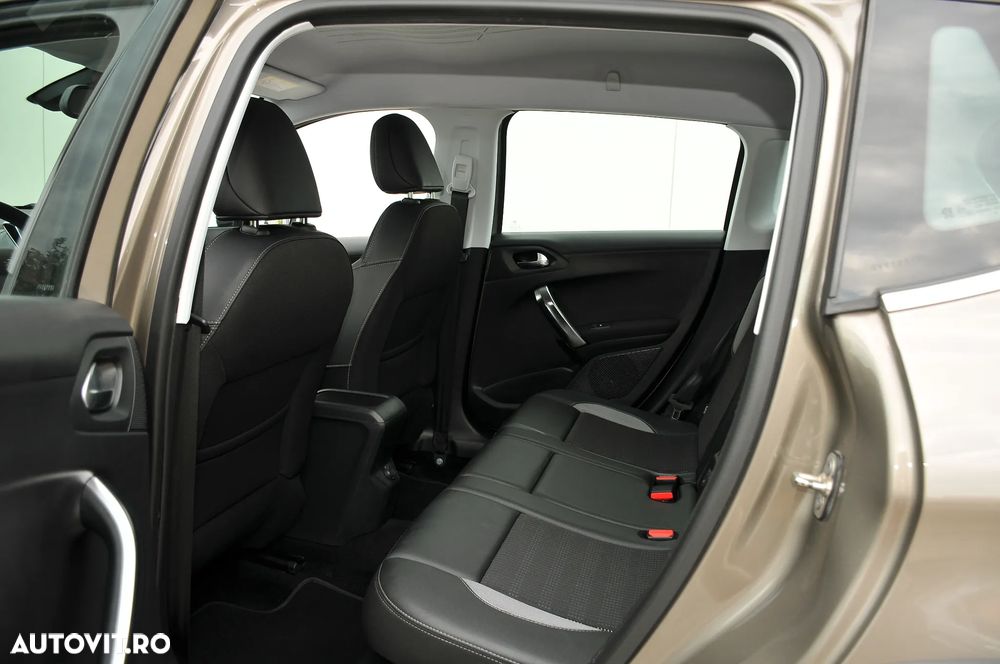 Peugeot 2008 PureTech 110 Stop&Start EAT6 Allure - 15