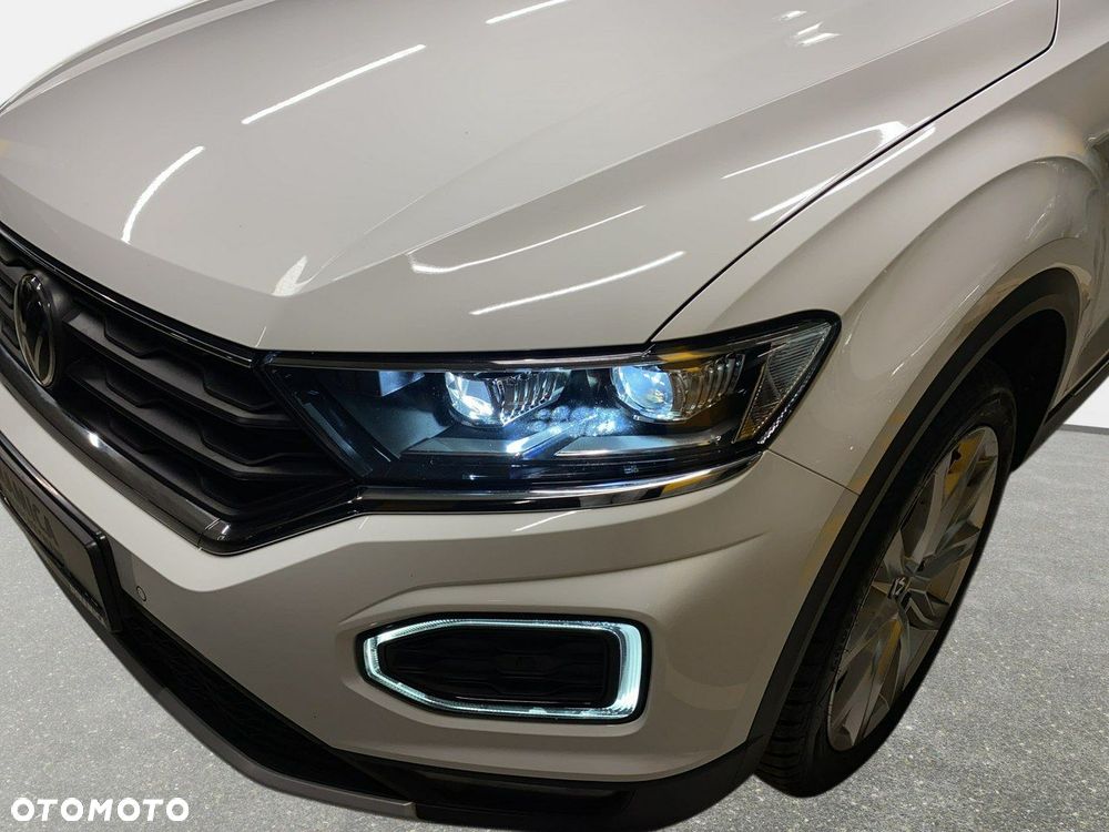 Volkswagen T-Roc - 10