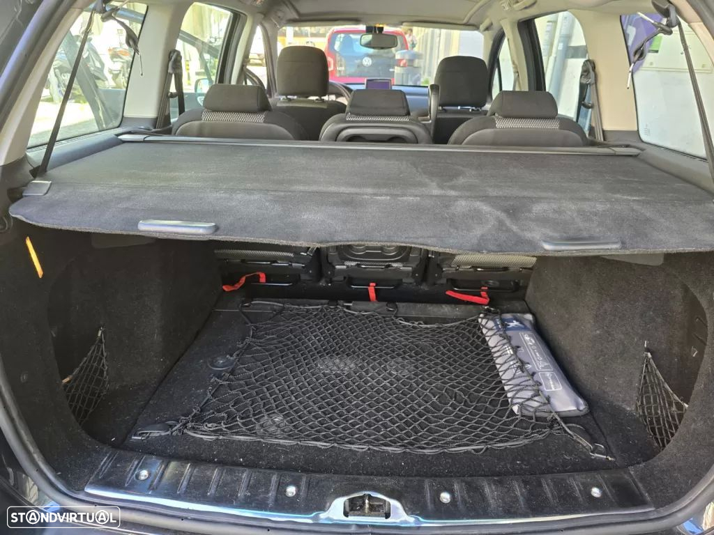 Peugeot 307 SW 1.6 HDi FAP SE Navteq - 12