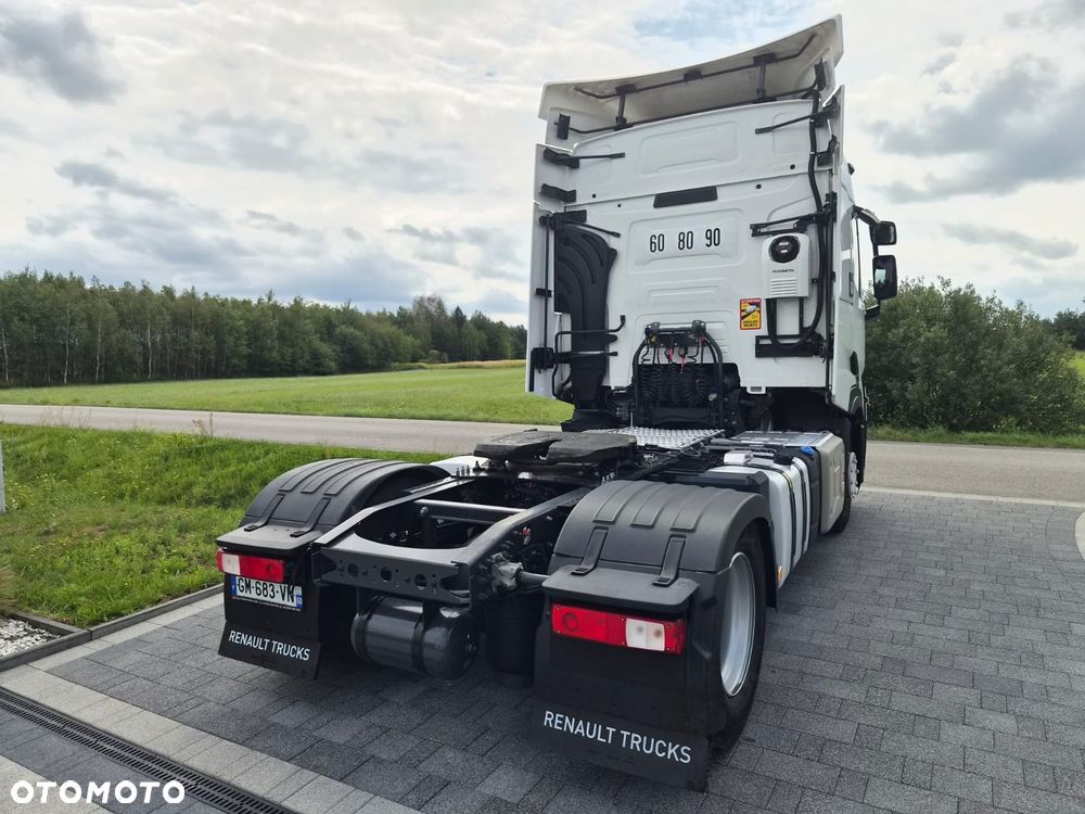 Renault T480 - 6