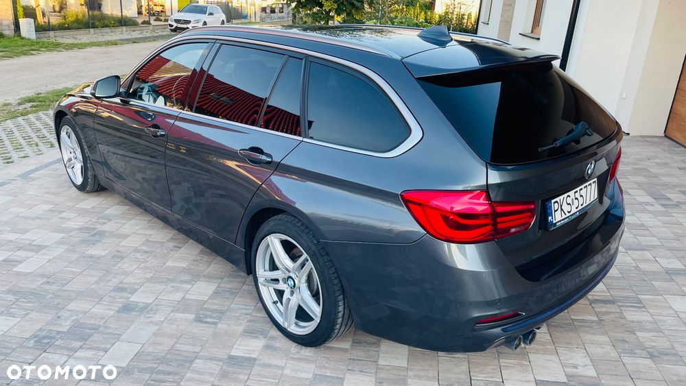 BMW Seria 3 320d Sport Line - 5