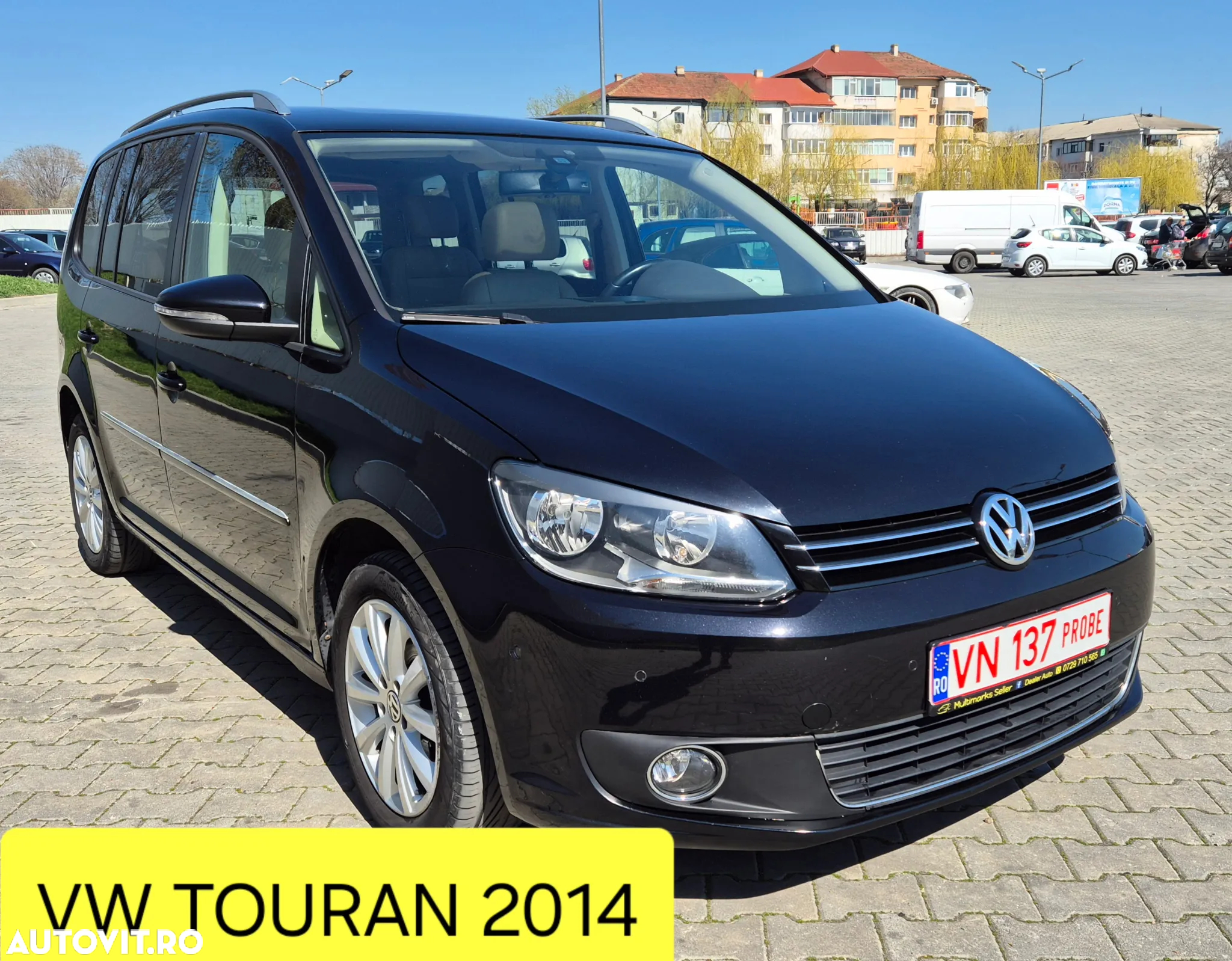 Volkswagen Touran 1.6 TDI BlueMotion Technology Highline - 2