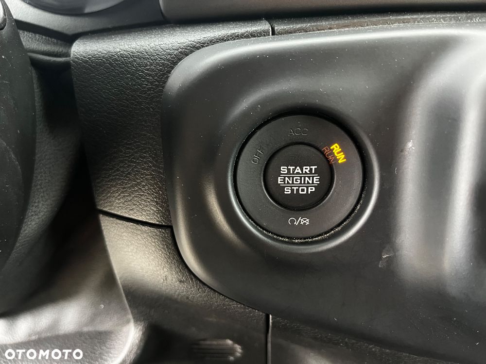 Jeep Wrangler Unlimited GME 2.0 Turbo Freedom - 32