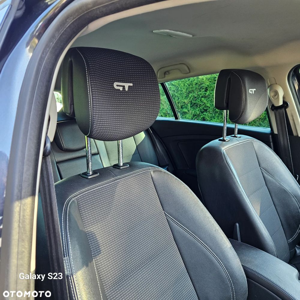 Renault Megane TCe 180 GT - 26