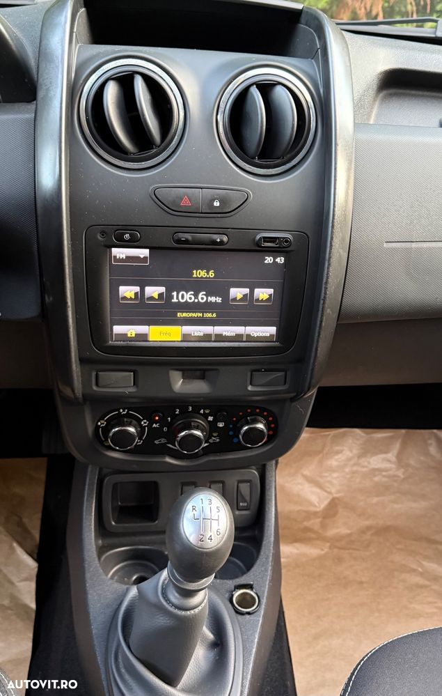 Dacia Duster 1.2 TCe 4x2 Laureate - 30