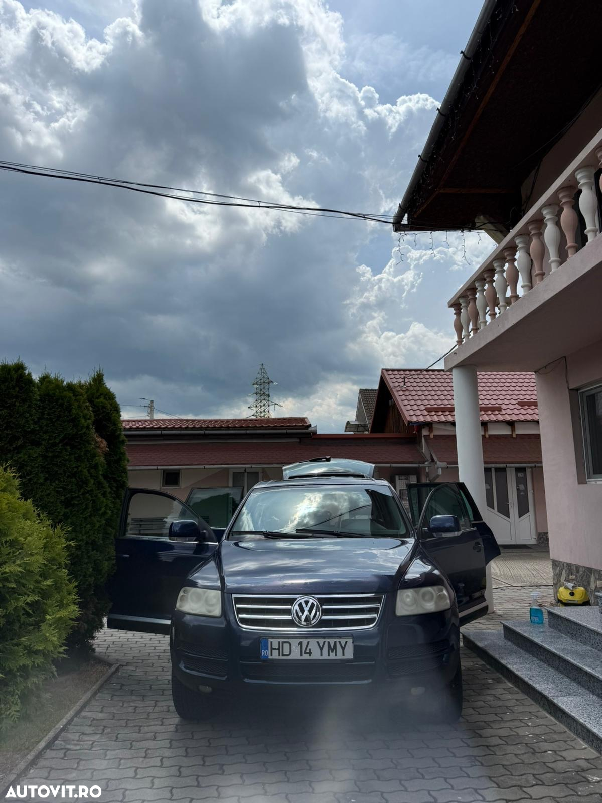 Volkswagen Touareg 2.5 R5 TDI - 12