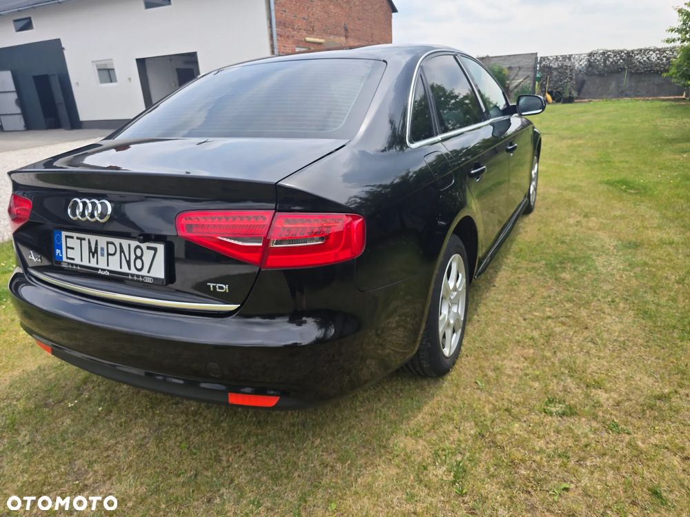 Audi A4 Limousine 2.0 TDI - 4