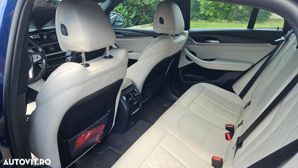 BMW X4 xDrive30i Aut. Advantage - 10