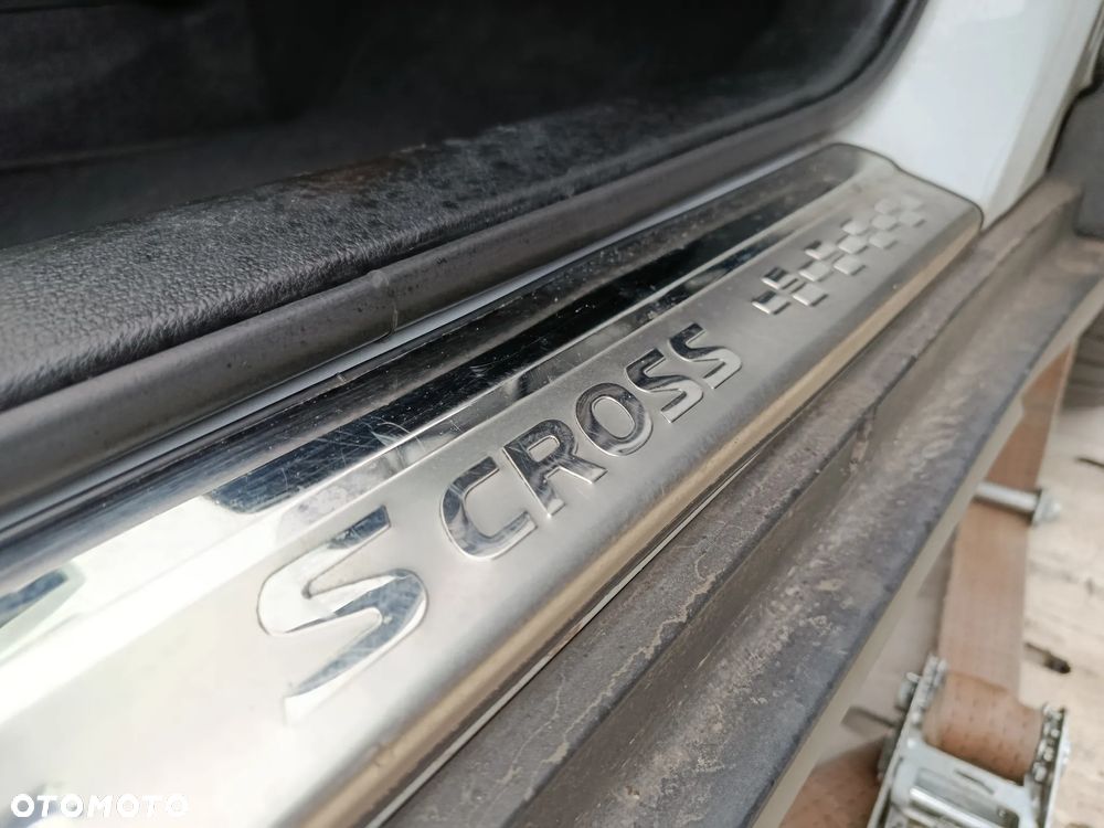 Suzuki SX4 S-Cross 1.6 VVT CVT 4x4 limited - 8