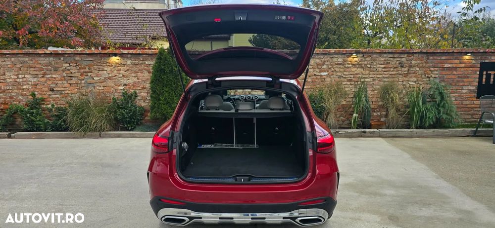 Mercedes-Benz GLC 220 d 4MATIC MHEV - 11