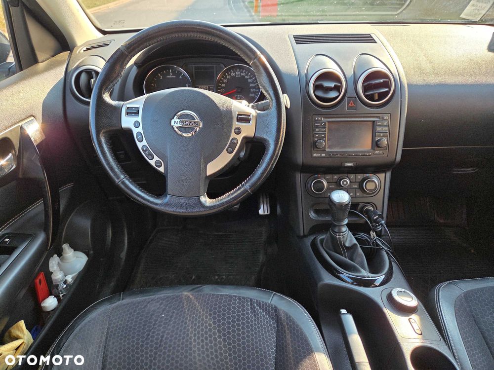 Nissan Qashqai+2 - 7