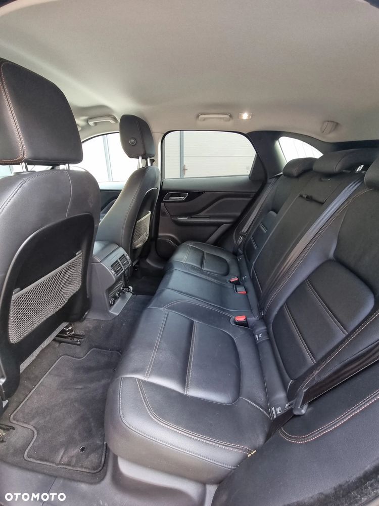 Jaguar F-Pace 2.0 i4D AWD Prestige - 15