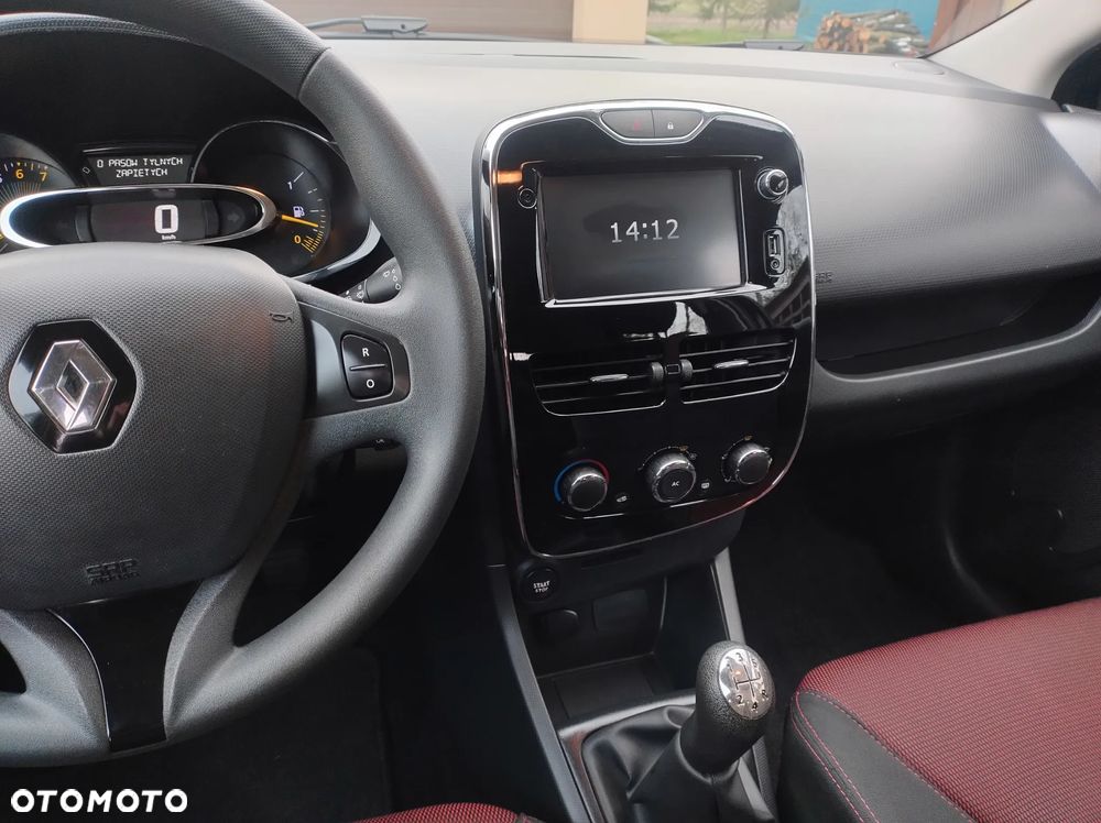 Renault Clio 1.2 16V 75 Experience - 25