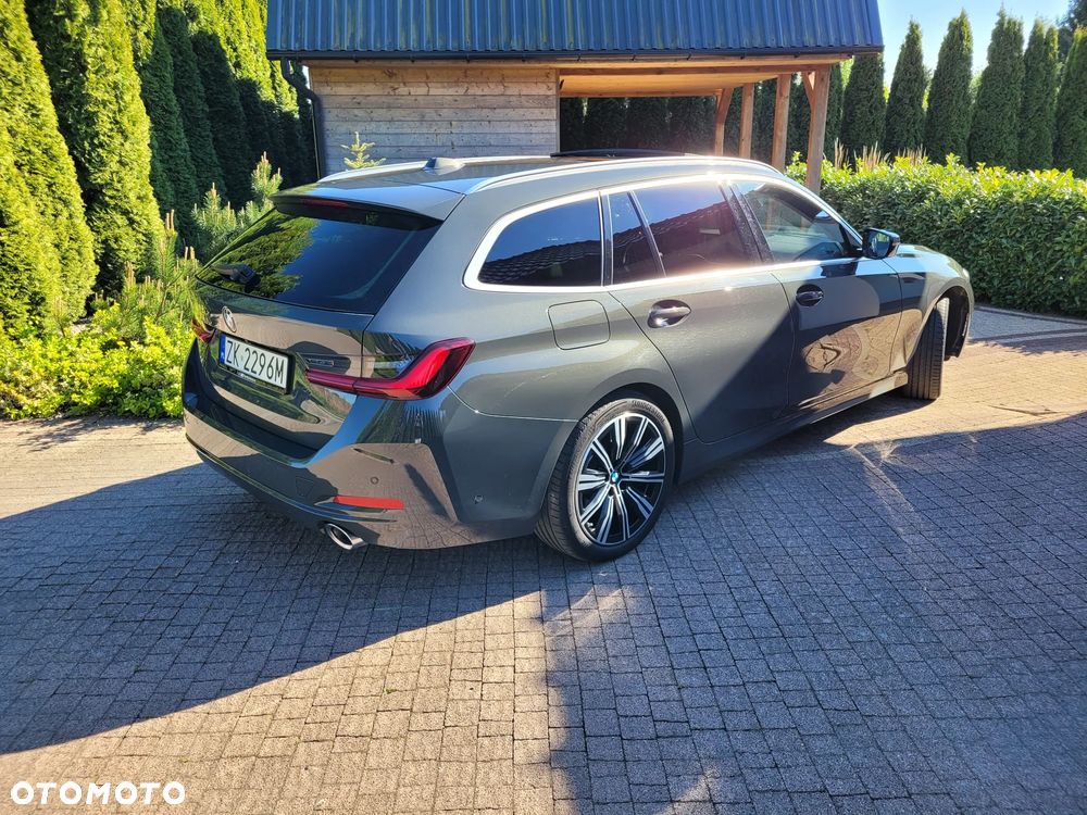BMW Seria 3 320d xDrive mHEV sport - 12