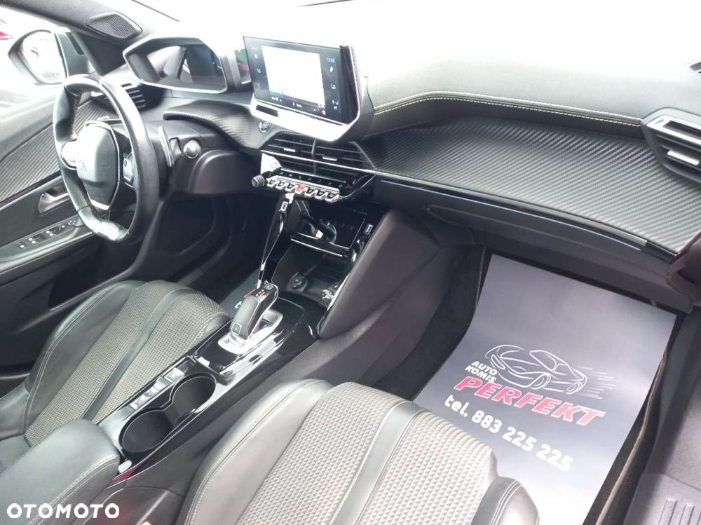 Peugeot 2008 - 17