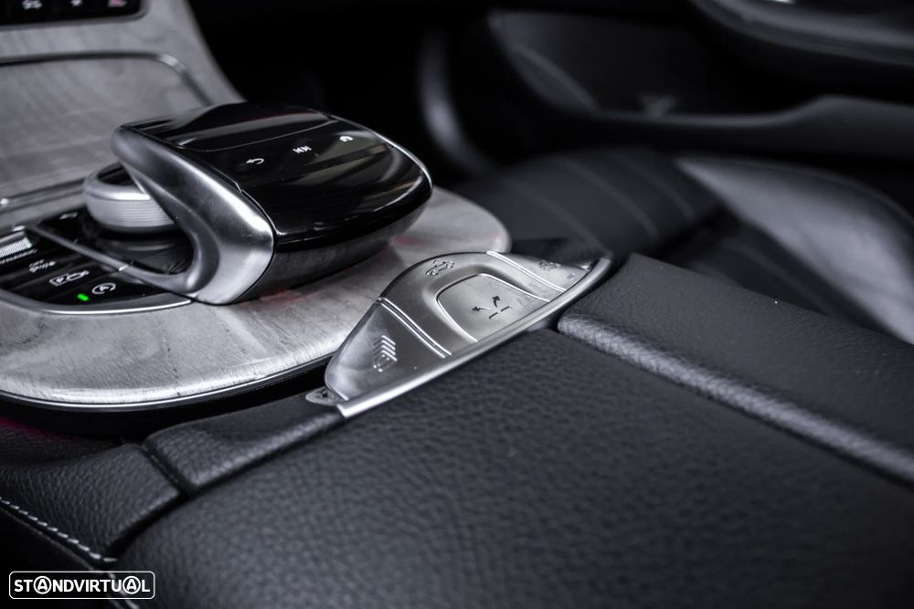 Mercedes-Benz E 200 Aut. - 23