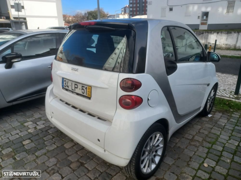 Smart ForTwo Coupé 1.0 Passion 71 - 2