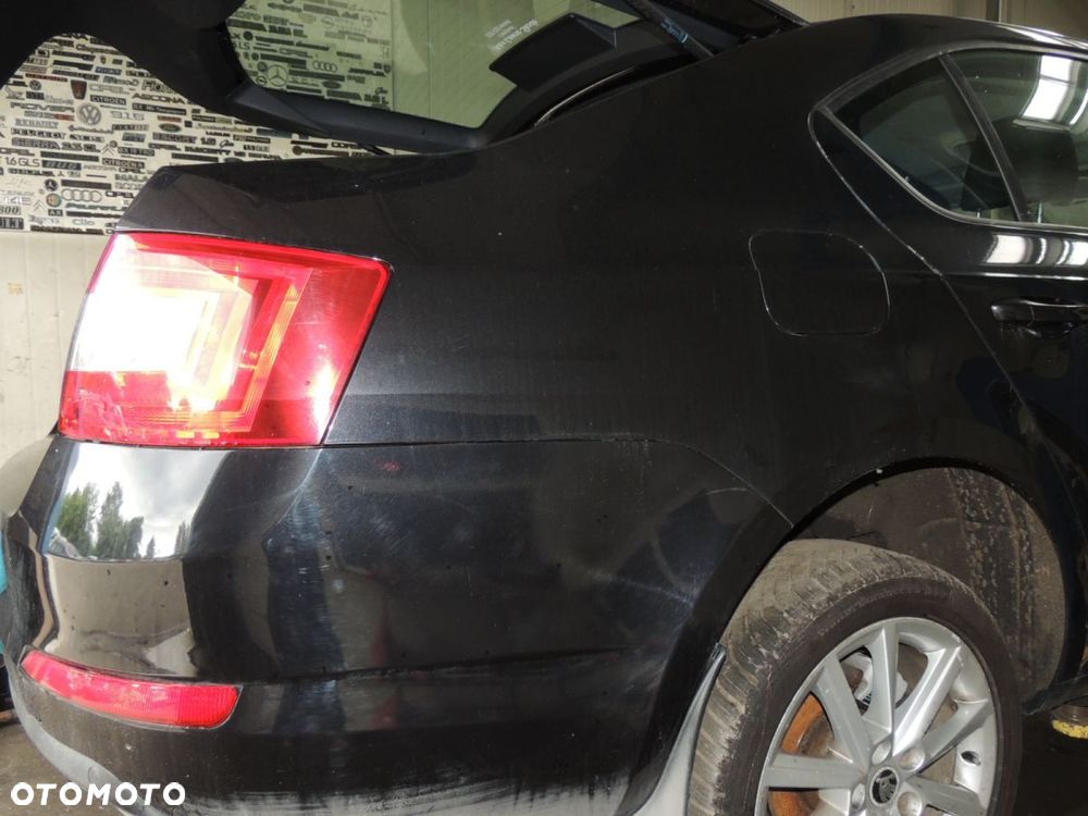 Ćwiartka nadwozia prawy tył SKODA Octavia III '14 LF9R - 1
