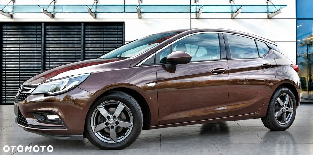 Opel Astra 1.4 T Elite - 36