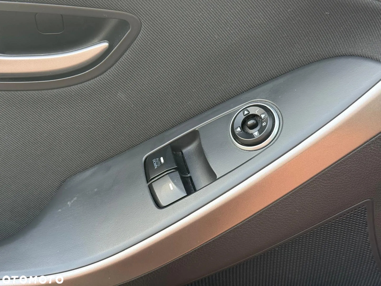 Hyundai i30 1.4 Fifa World Cup Edition - 11