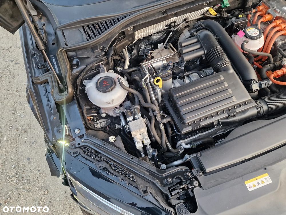 Skoda Superb ver-combi-1-4-tsi-iv-dsg-style - 25
