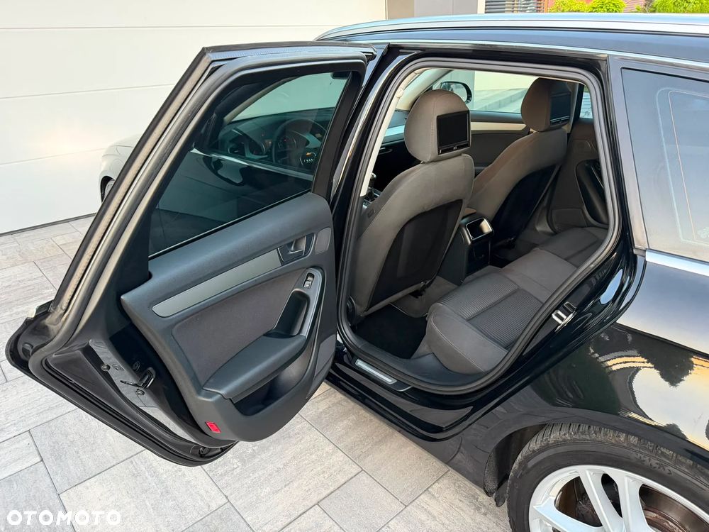 Audi A4 Avant - 16