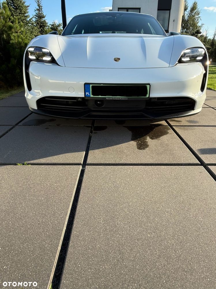 Porsche Taycan 4S Performance Plus - 3