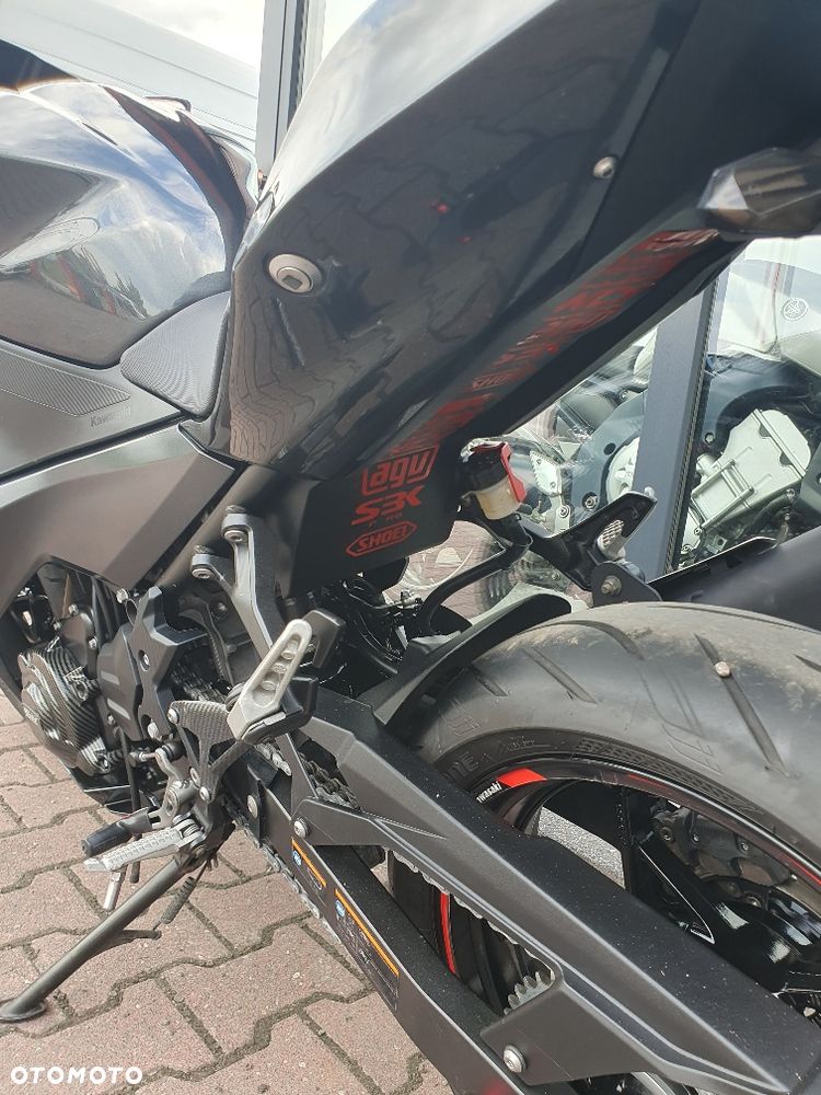 Kawasaki Ninja 400 - 33