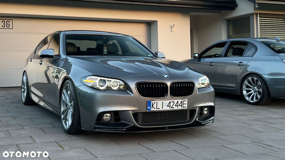 BMW Seria 5 535i Sport-Aut - 12
