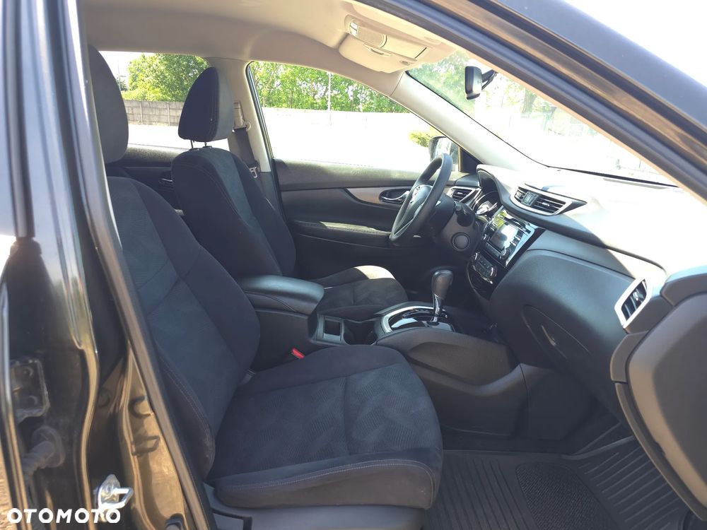 Nissan X-Trail - 16