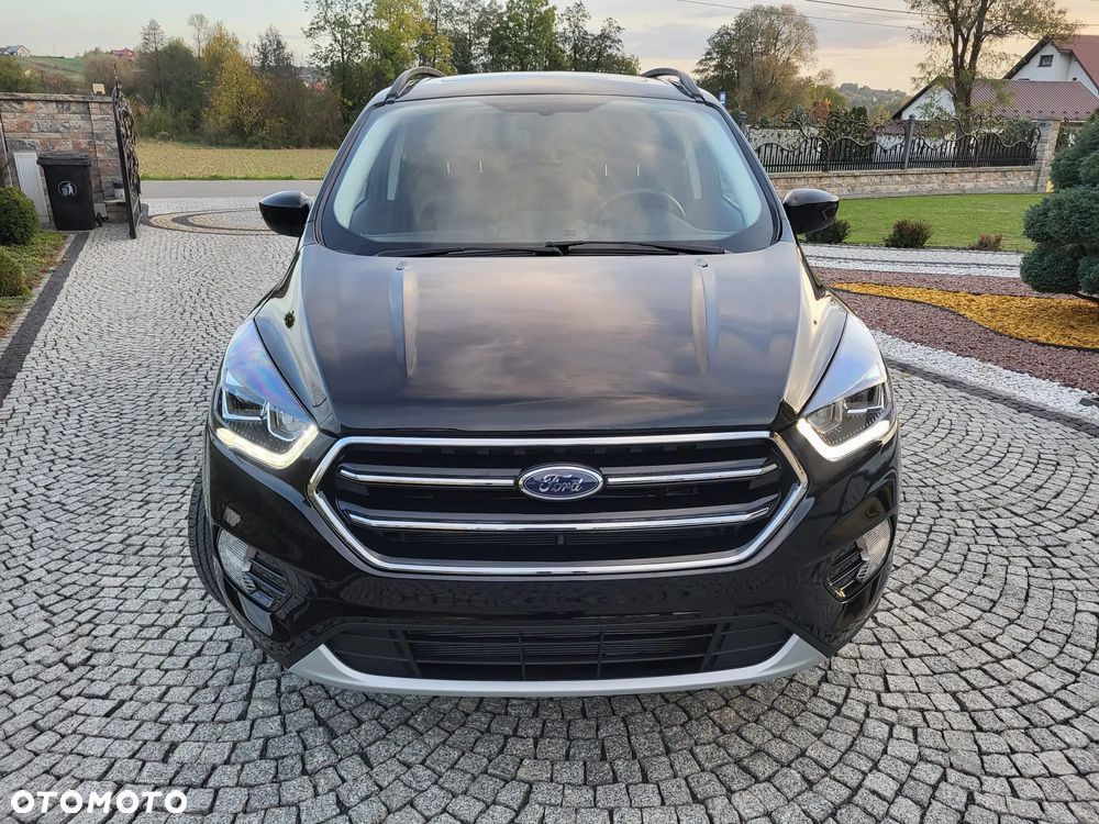 Ford Kuga - 12