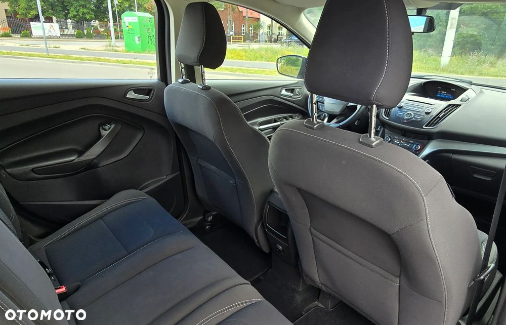 Ford Kuga 1.5 EcoBoost FWD Trend - 19