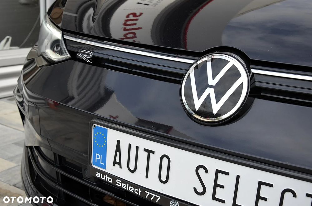 Volkswagen Golf 1.5 eTSI OPF DSG R-Line - 31