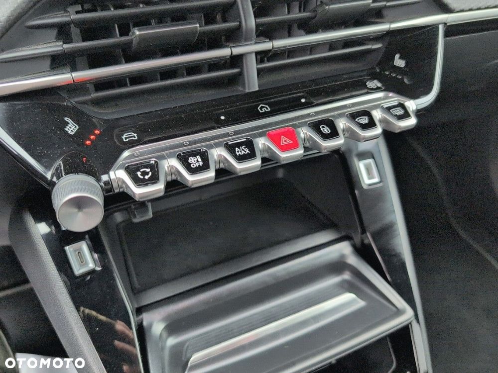 Peugeot 2008 1.2 PureTech Allure S&S EAT8 - 16