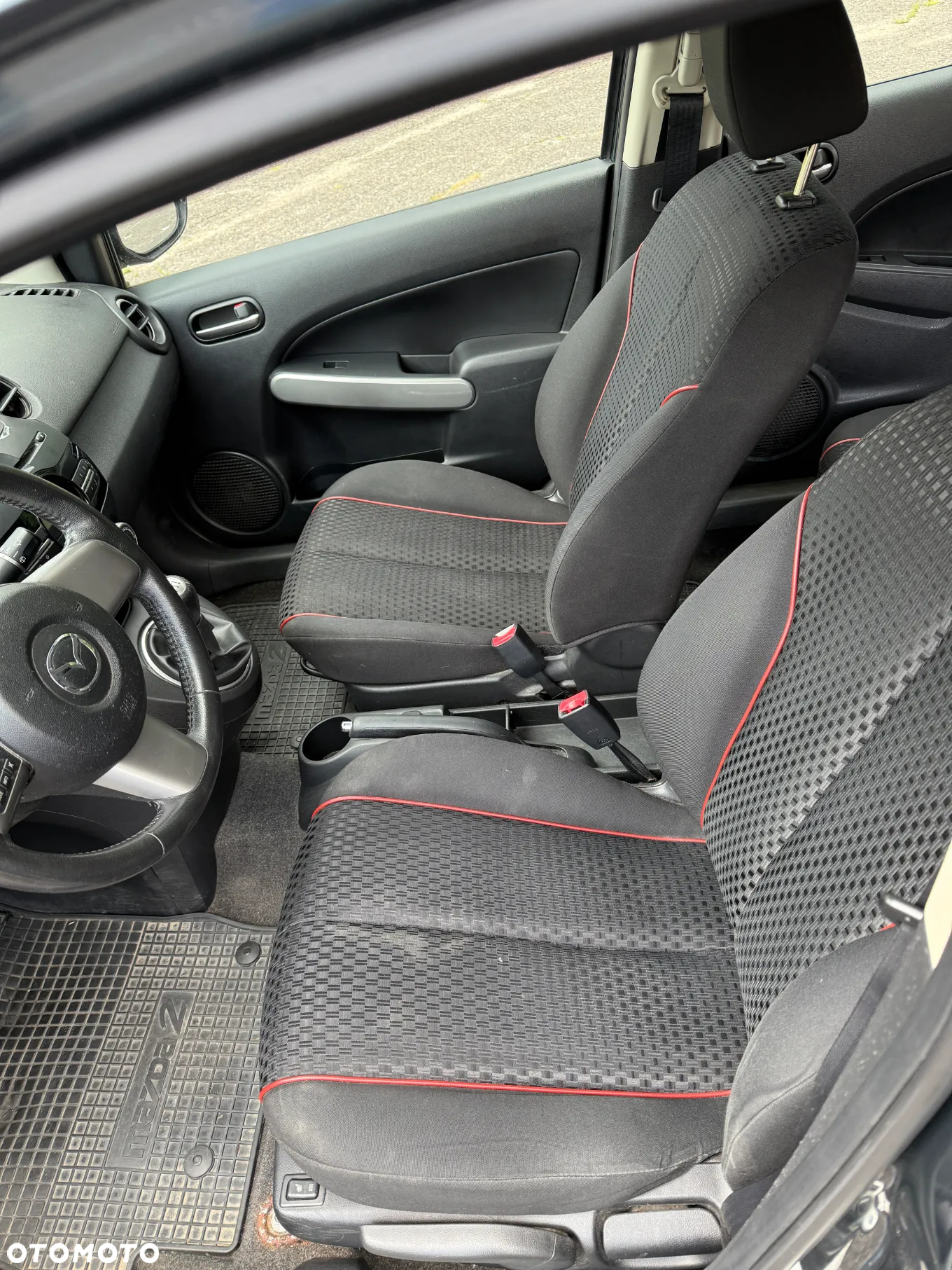 Mazda 2 - 22
