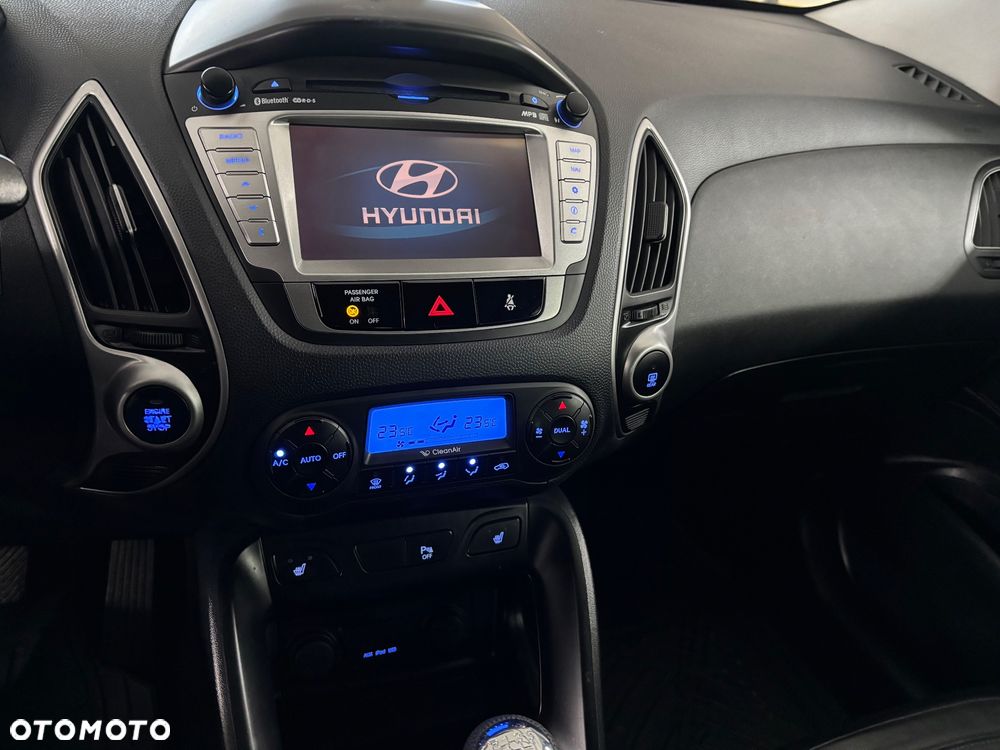 Hyundai ix35 1.7 CRDi 2WD blue Style - 16