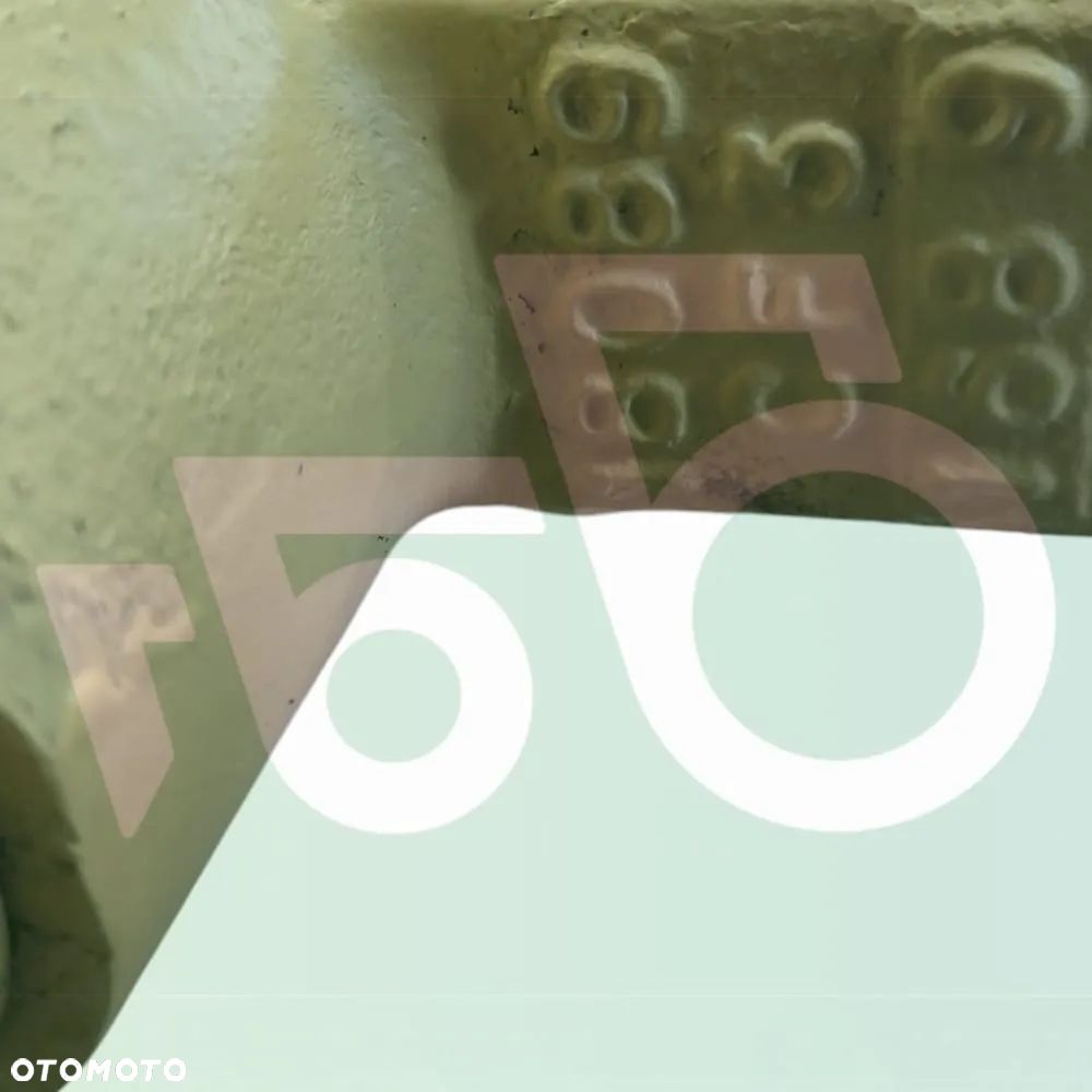 Siłownik wysuwu teleskopu 52539192 311100 Manitou MLT 629 - 8