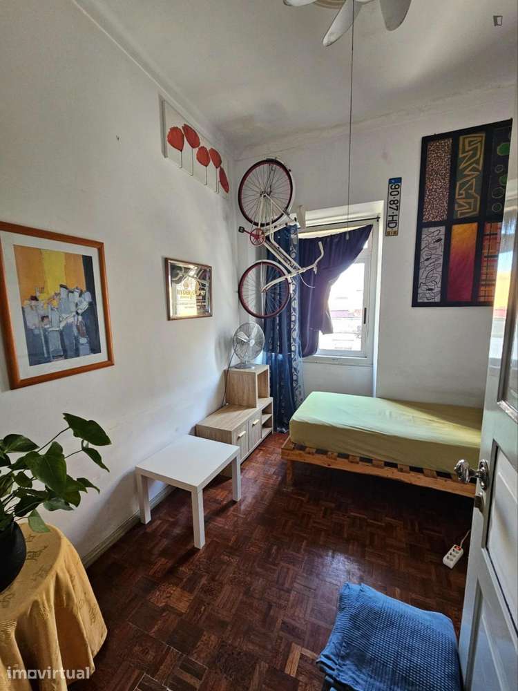 Quarto - localizado em Faro - Grande imagem: 2/7
