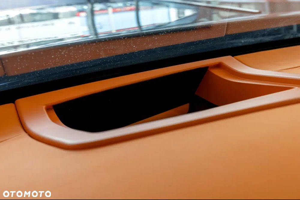 Rolls-Royce Wraith Black Badge - 16