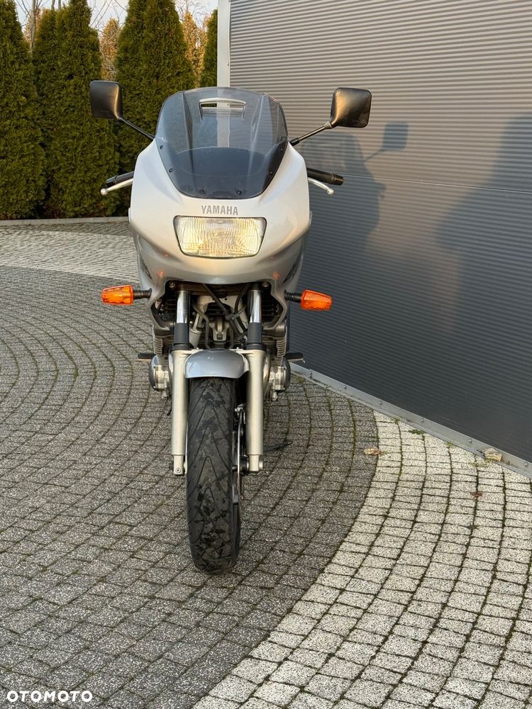 Yamaha XJ - 3