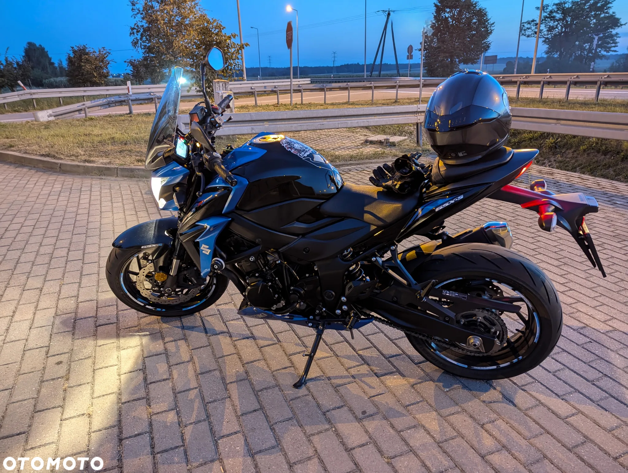 Suzuki GSX - 5