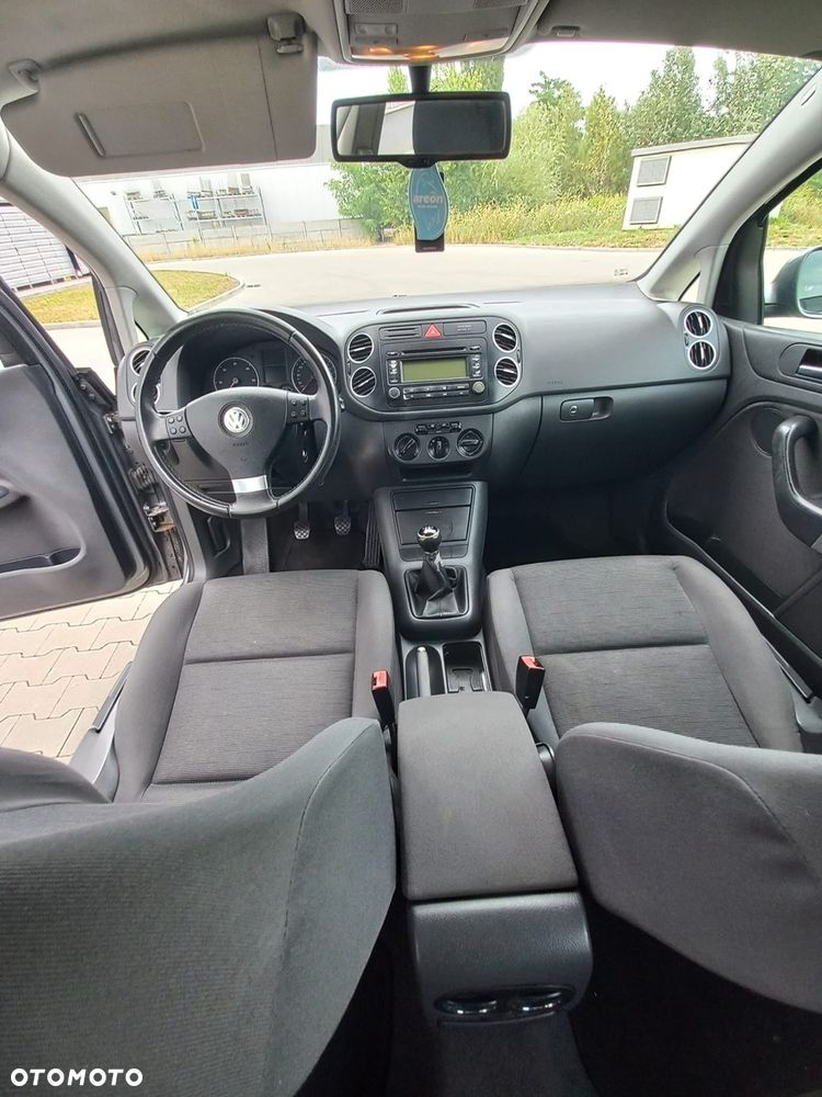 Volkswagen Golf Plus - 22