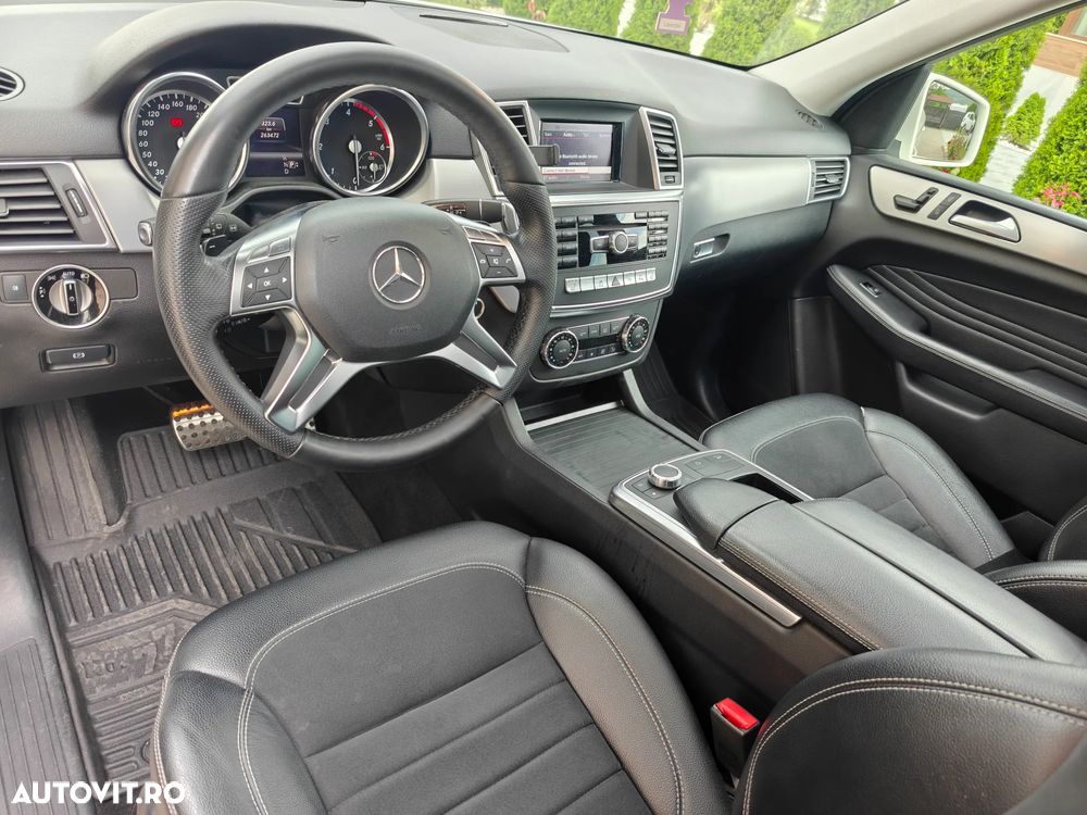 Mercedes-Benz ML 250 BlueTEC 4MATIC 7G-TRONIC - 7