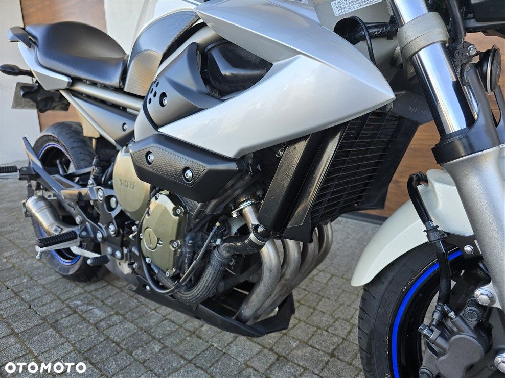 Yamaha XJ - 24