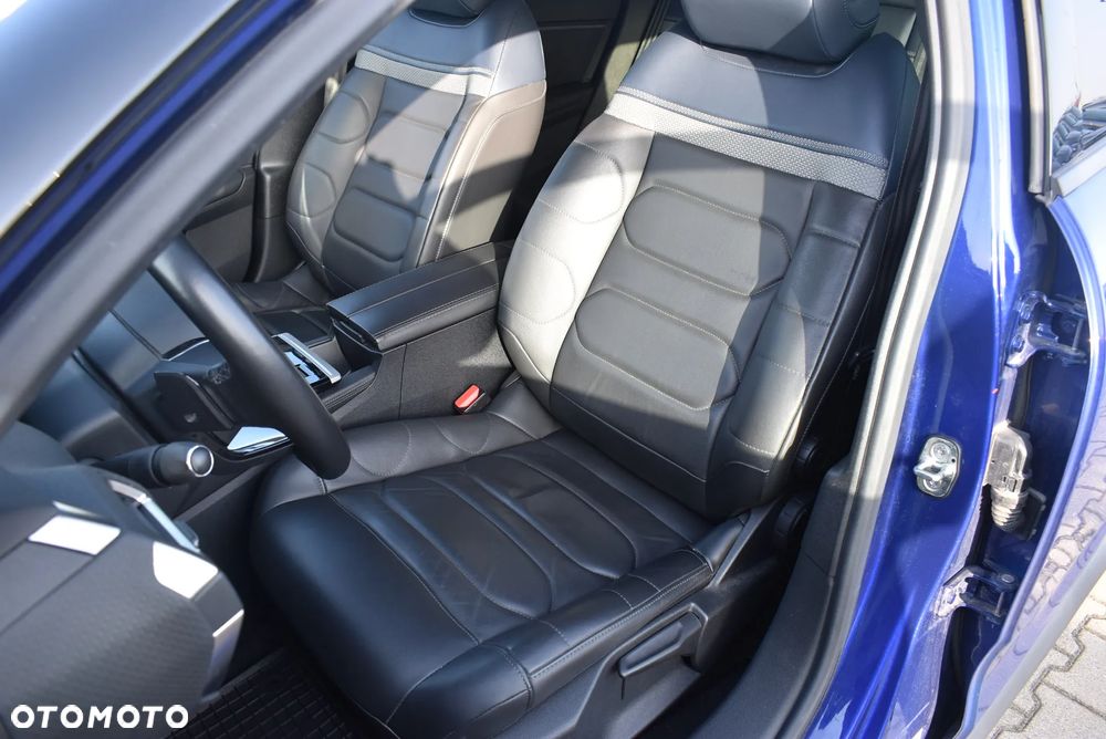 Citroën C5X 1.6 PureTech Shine EAT8 - 11