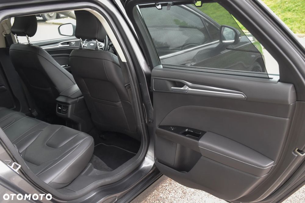 Ford Mondeo 2.0 TDCi Bi-Turbo PowerShift-Aut Titanium - 30